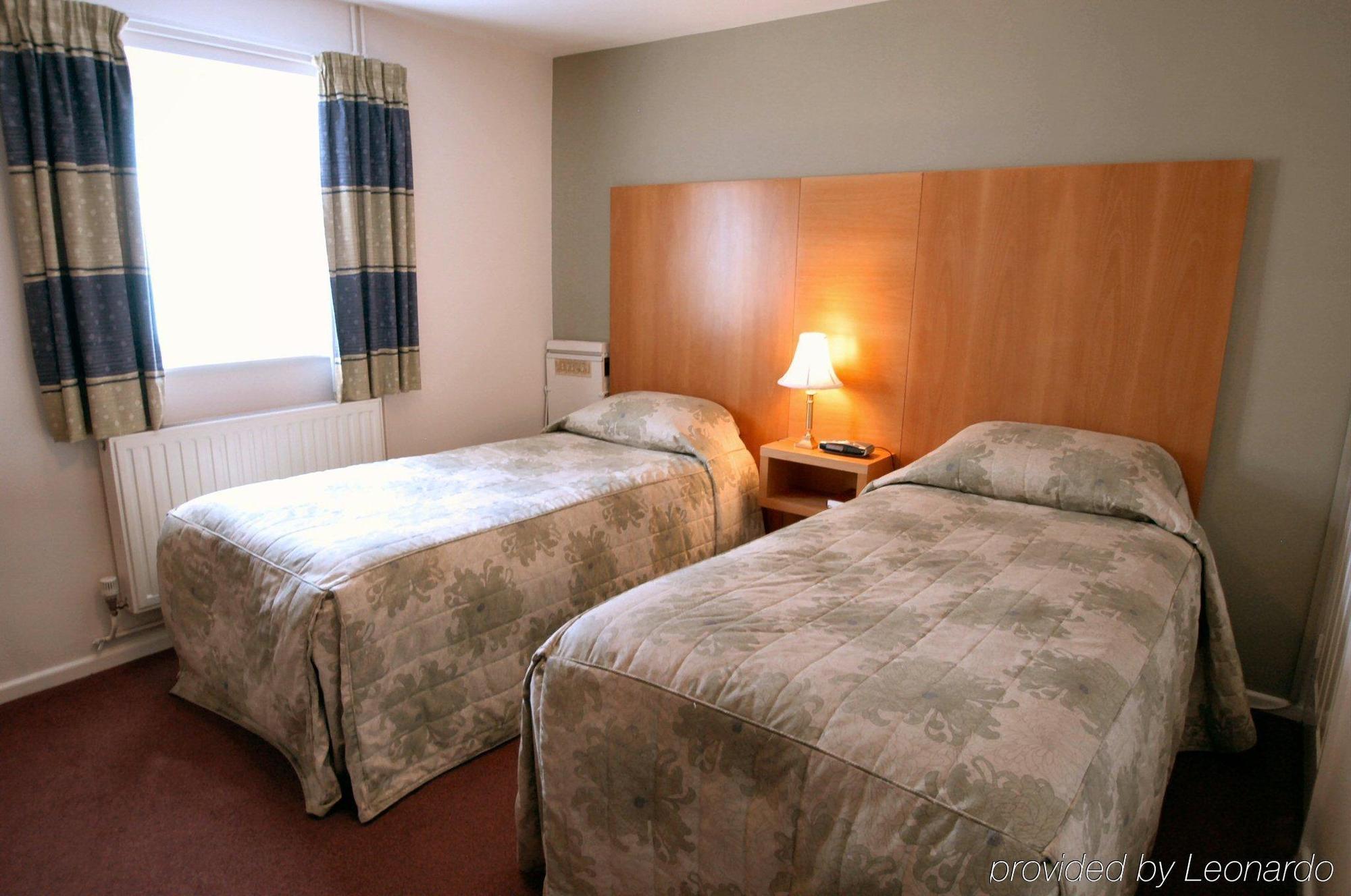 Coach House Hotel Melbourn Quarto foto